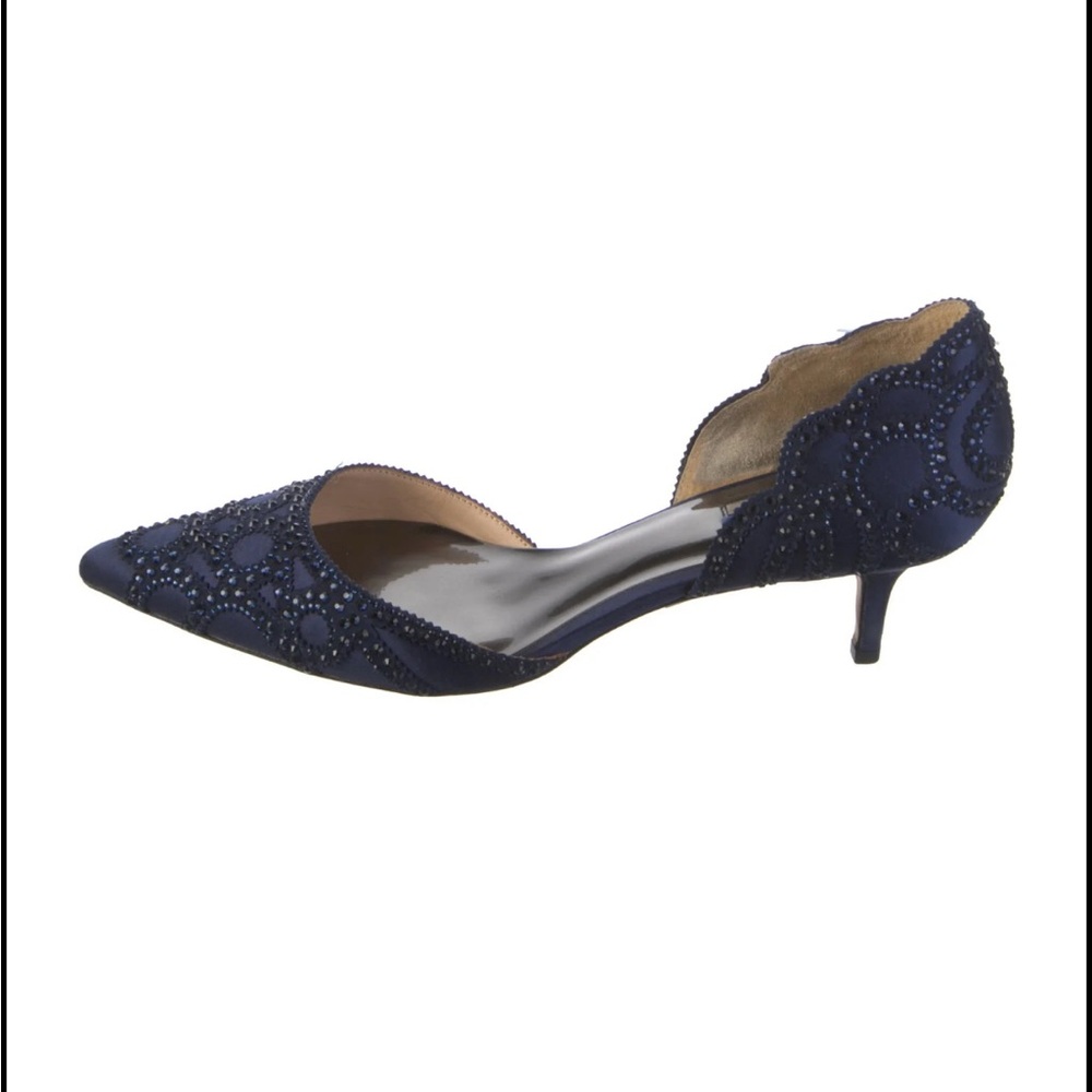 Badgley Mischka Blue Heels Elegant Design
